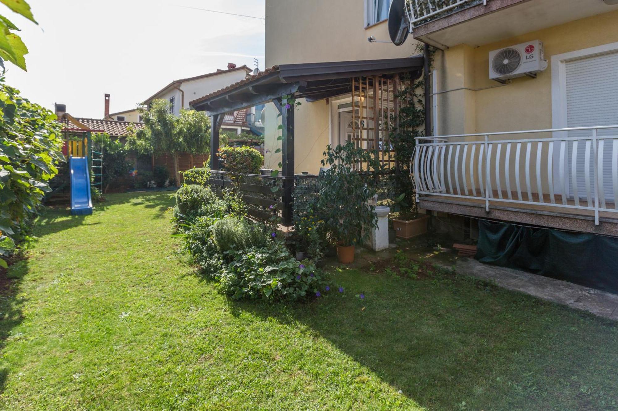 Trbovic Apartments Peaceful Stay With Free Parking, Pet-Friendly, And Bike Storage In Umag Exterior photo
