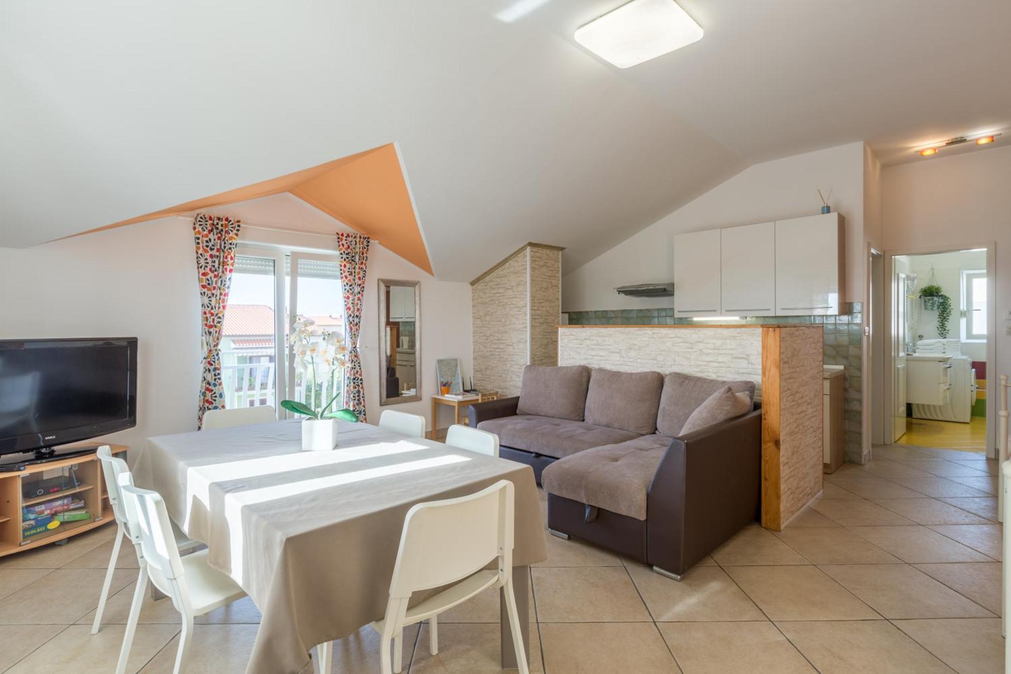 Trbovic Apartments Peaceful Stay With Free Parking, Pet-Friendly, And Bike Storage In Umag Exterior photo