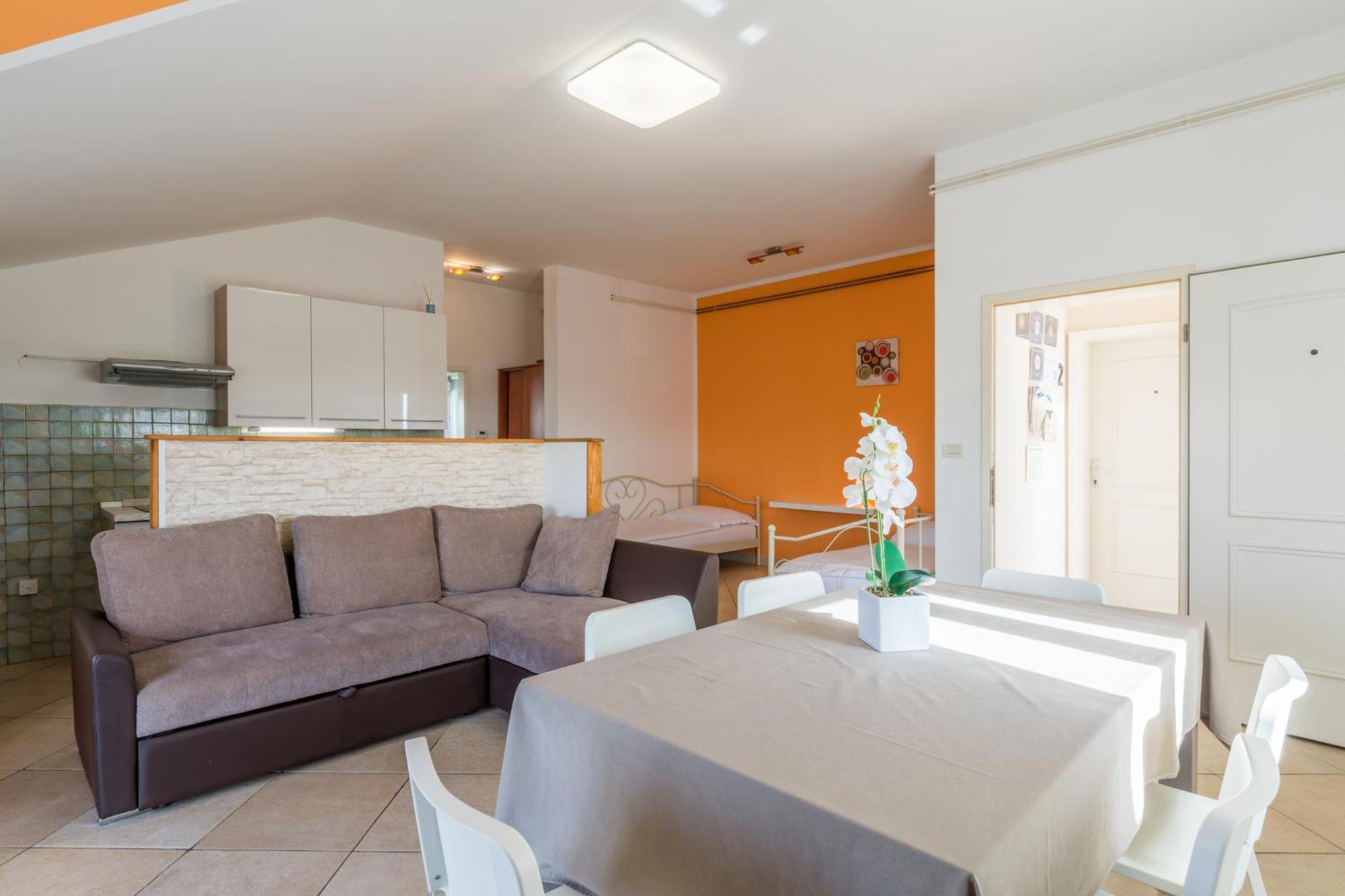 Trbovic Apartments Peaceful Stay With Free Parking, Pet-Friendly, And Bike Storage In Umag Exterior photo