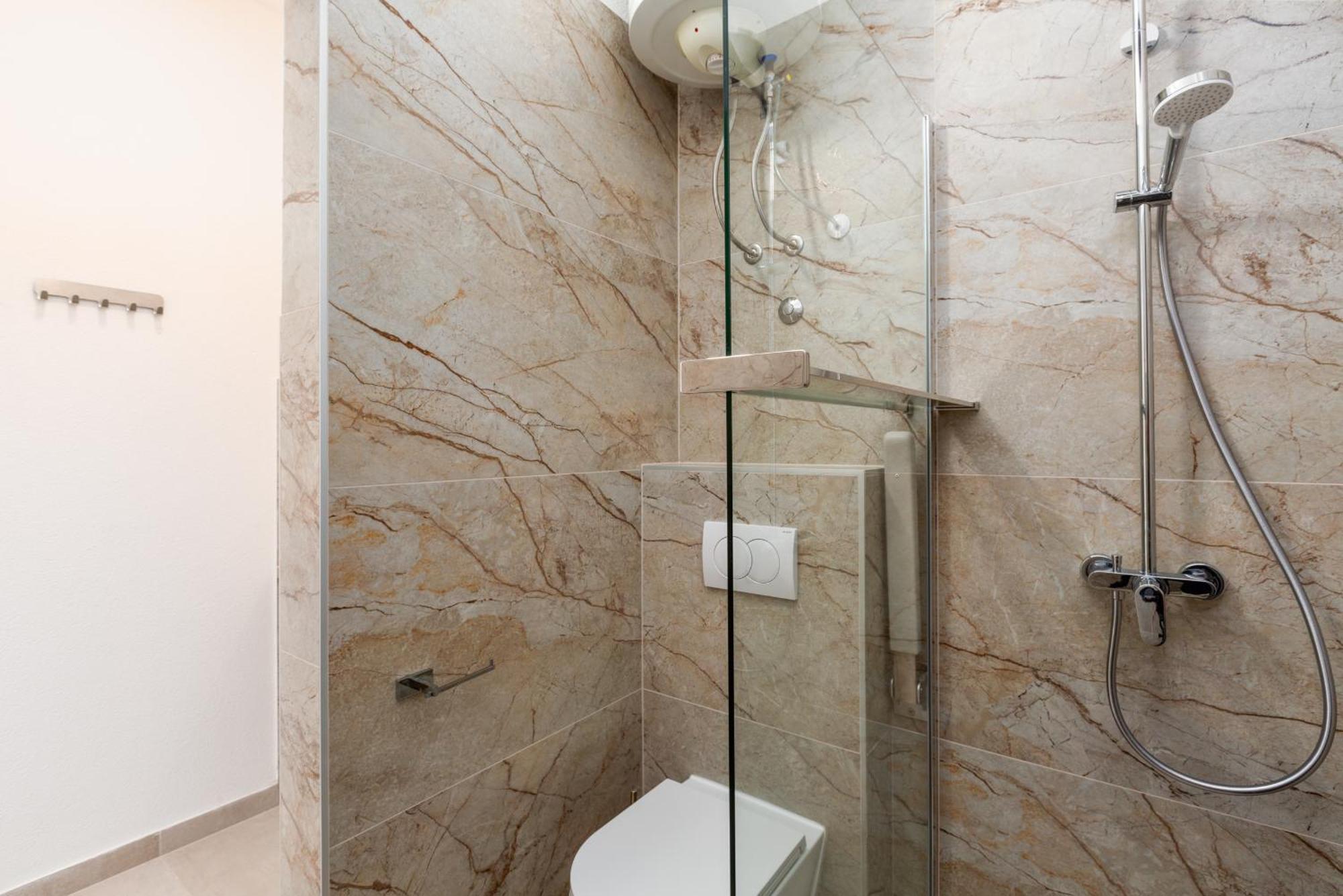 Trbovic Apartments Peaceful Stay With Free Parking, Pet-Friendly, And Bike Storage In Umag Exterior photo