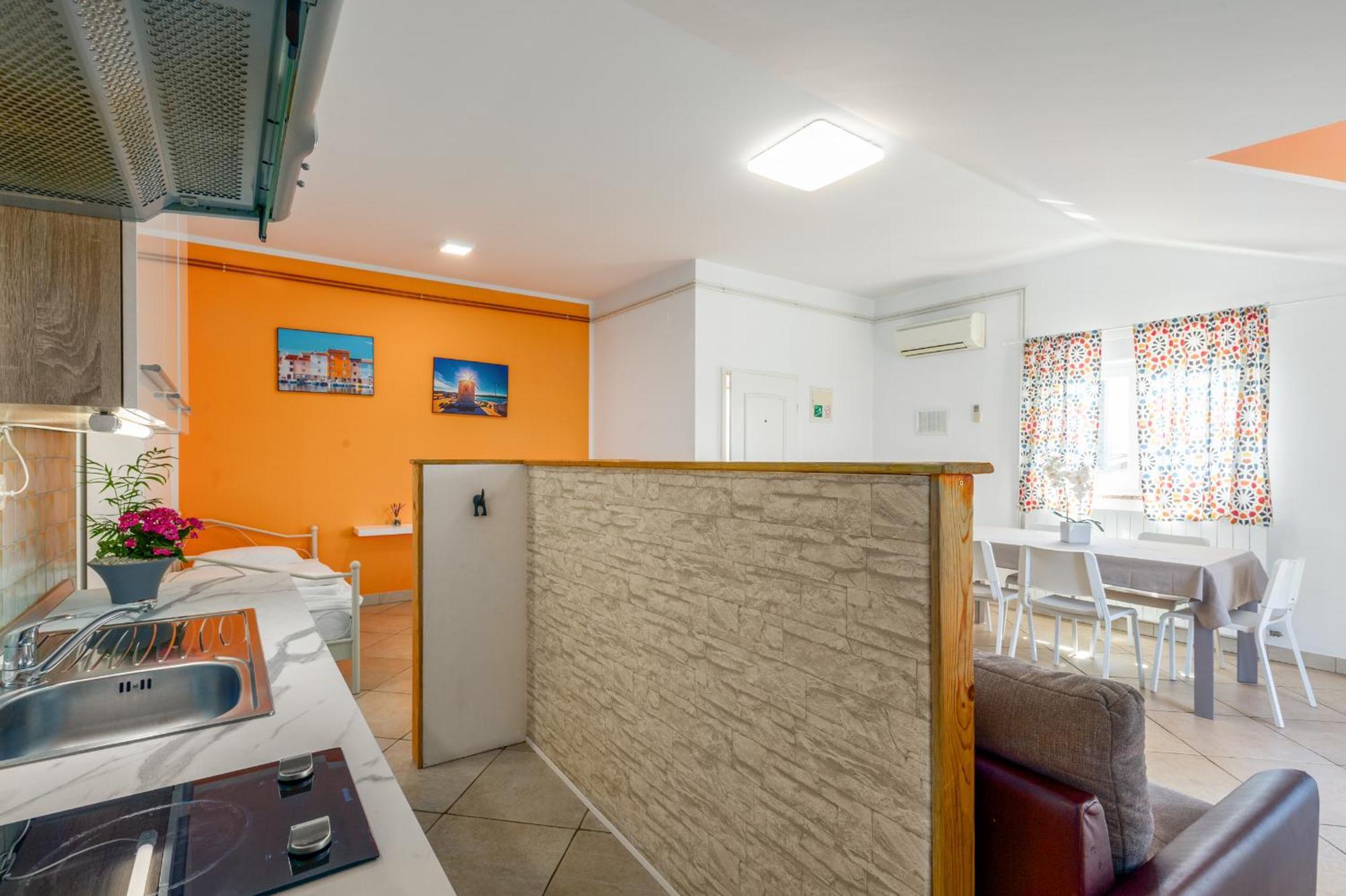 Trbovic Apartments Peaceful Stay With Free Parking, Pet-Friendly, And Bike Storage In Umag Exterior photo