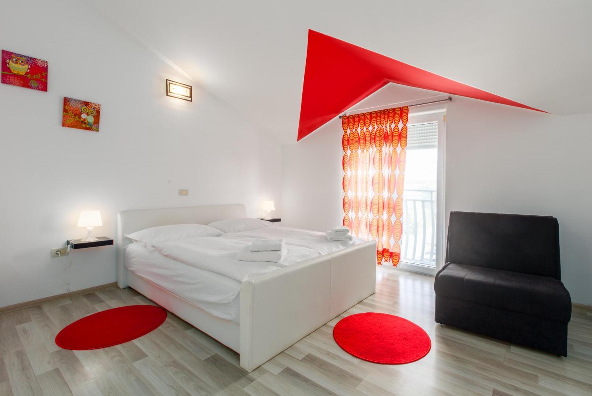 Trbovic Apartments Peaceful Stay With Free Parking, Pet-Friendly, And Bike Storage In Umag Exterior photo